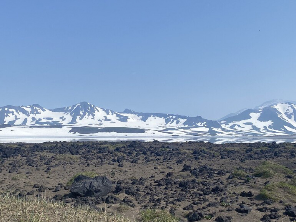 Опытный альпинист исчез в горах без припасов и связи